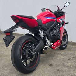 2025 Honda CBR650R E-Clutch CBR 650 Red