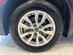 2020 Nissan
                X-TRAIL ST-L