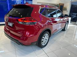 2020 Nissan
                X-TRAIL ST-L