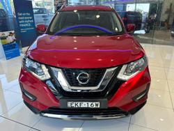 2020 Nissan
                X-TRAIL ST-L