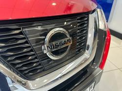 2020 Nissan
                X-TRAIL ST-L