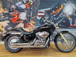 Honda VT750C Shadow