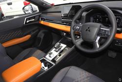 2025 Mitsubishi Outlander PHEV Exceed Tourer ZM MY24 AWD Sterling Silver with Black Mica Roof