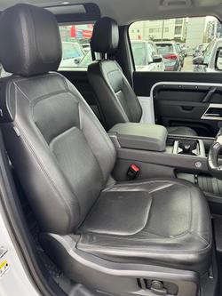 2023 Land Rover Defender 90 P400 SE L663 MY23.5 AWD Yulong White