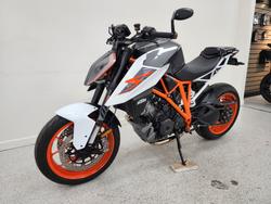 2018 Ktm 1290 SUPER DUKE R White