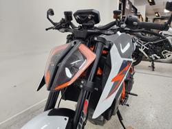2018 Ktm 1290 SUPER DUKE R White