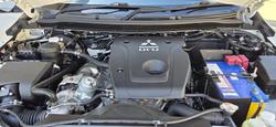 2017 Mitsubishi Triton GLS MQ MY17 4X4 Dual Range White