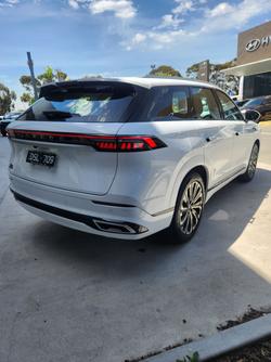 2025 Jaecoo J8 Track