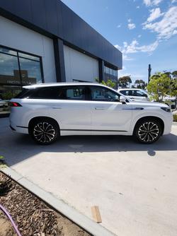 2025 Jaecoo J8 Track