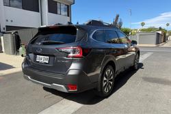 2025 Subaru Outback AWD Touring