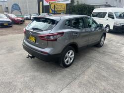 2020 NISSAN
                QASHQAI ST
