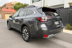 2025 Subaru Outback AWD Touring