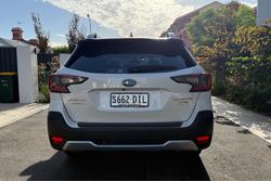 2025 Subaru Outback AWD Touring XT