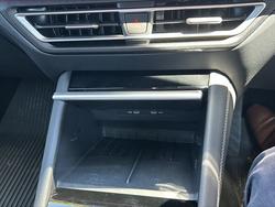 2025 Volkswagen TIGUAN R-LINE