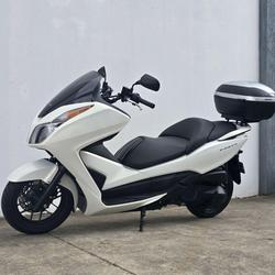2017 Honda Forza 300 (NSS300) Forza White