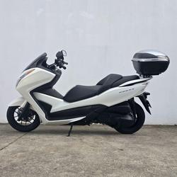 2017 Honda Forza 300 (NSS300) Forza White