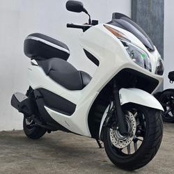 2017 Honda Forza 300 (NSS300) Forza White