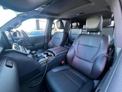 2023 Toyota
                Landcruiser VX