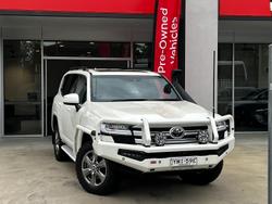 2023 Toyota
                Landcruiser VX