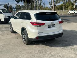 2019 TOYOTA
KLUGER GX (4x2)
