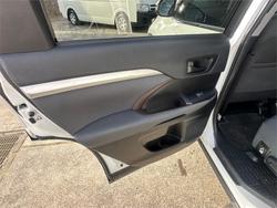 2019 TOYOTA
KLUGER GX (4x2)