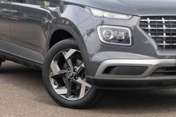 2023 Hyundai
                Venue Elite