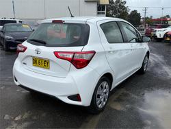 2017 TOYOTA
                YARIS ASCENT