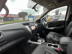 2018 Nissan Navara ST-X