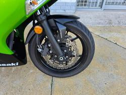 2013 Kawasaki NINJA 650 Green