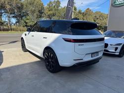 2023 Land Rover Range Rover Sport D350 Dynamic HSE L461 MY23 AWD Fuji White