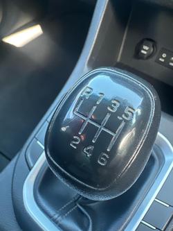 2017 Hyundai i30 Active PD MY18 Polar White