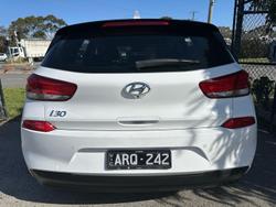 2017 Hyundai i30 Active PD MY18 Polar White