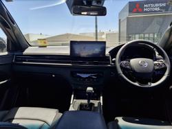 2025 KGM Musso Ultimate Q261 MY26 4X4 Dual Range Grand White