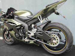 2010 Yamaha YZF-R6 GREEN
