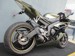 2010 Yamaha YZF-R6 GREEN