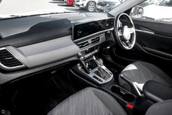 2025 Kia Seltos Sport SP2 PE MY25 Snow White Pearl