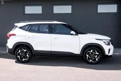 2025 Kia Seltos Sport SP2 PE MY25 Snow White Pearl