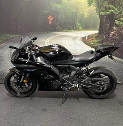 2022 Yamaha YZF-R7HO Black