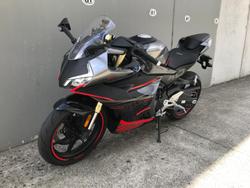 2024 CFMOTO
450SR ABS