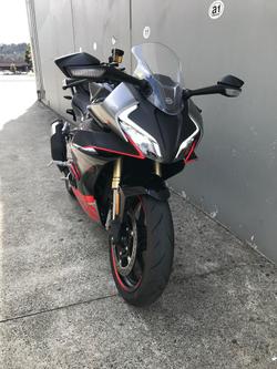 2024 CFMOTO
450SR ABS