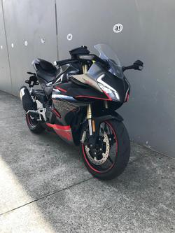 2024 CFMOTO
450SR ABS