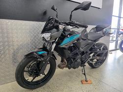 2023 Kawasaki Z400 BLACK