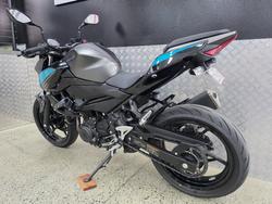 2023 Kawasaki Z400 BLACK