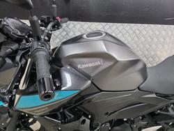 2023 Kawasaki Z400 BLACK