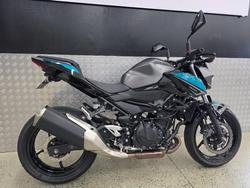 2023 Kawasaki Z400 BLACK