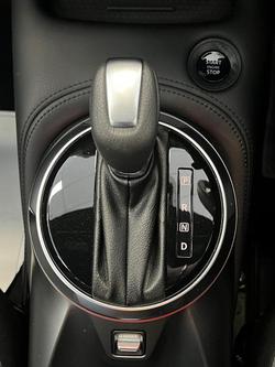 2025 Nissan JUKE ST-L