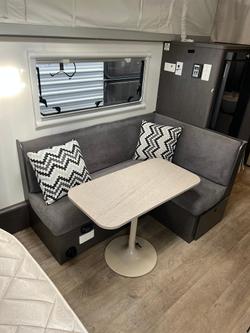 2022 Jayco Journey Outback 16.67-5