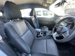 2020 Nissan
                X-TRAIL ST