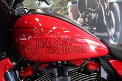 2025 Harley-davidson FLTRXSTSE CVO RD GLIDE ST 121 RED