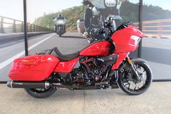 2025 Harley-davidson FLTRXSTSE CVO RD GLIDE ST 121 RED